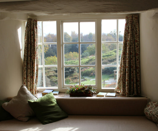 Choosing the Right Curtains for Every Room: A Comprehensive Guide